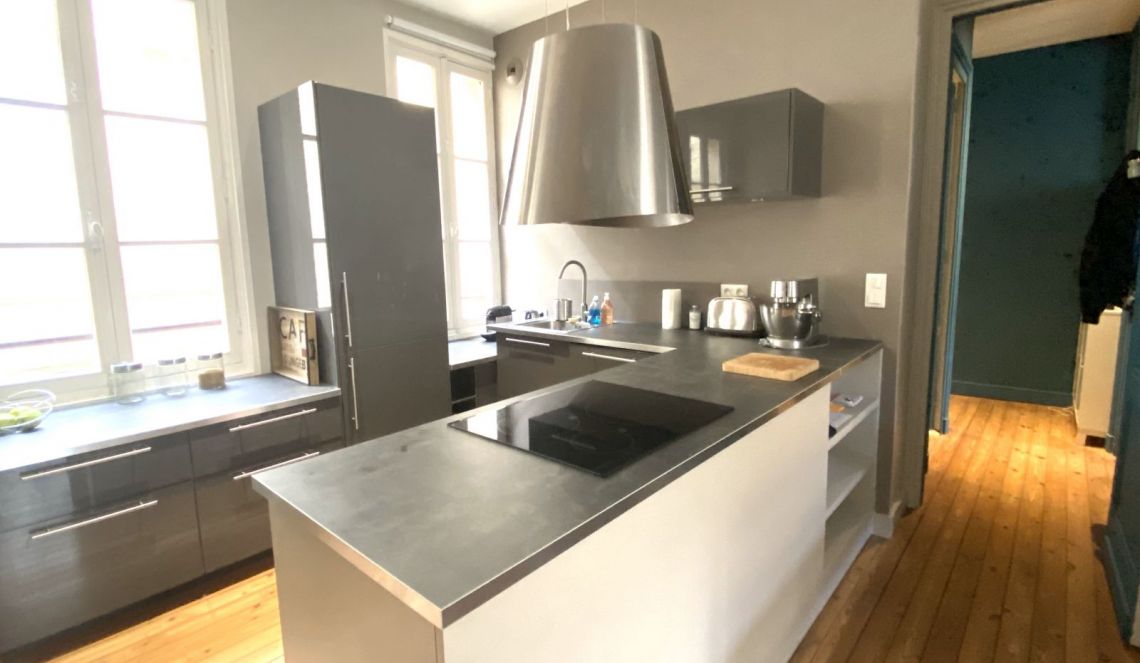 Appartement avec cuisine ouverte