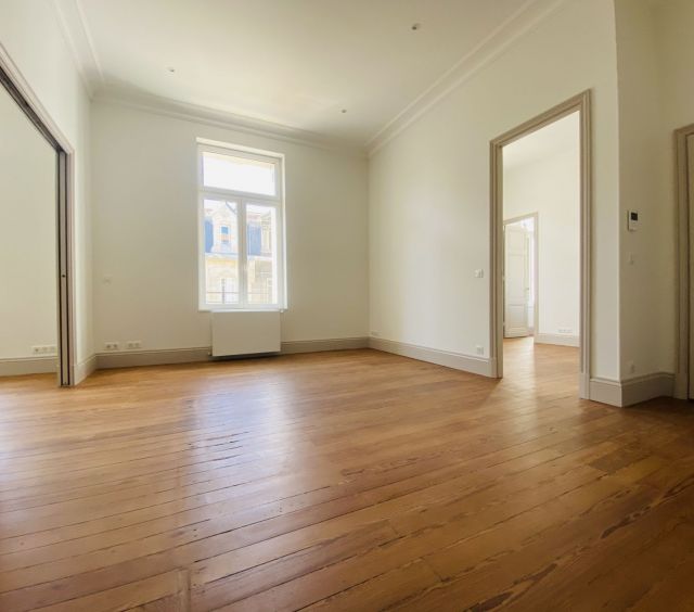 Appartement avec séjour lumineux