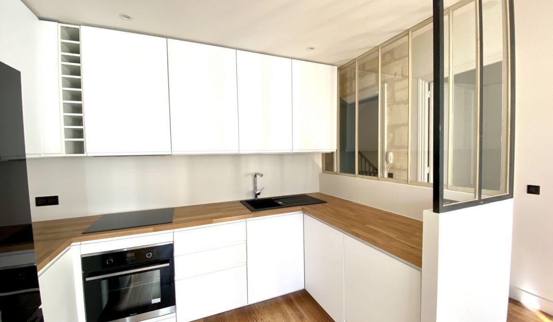 Appartement avec cuisine ouverte 