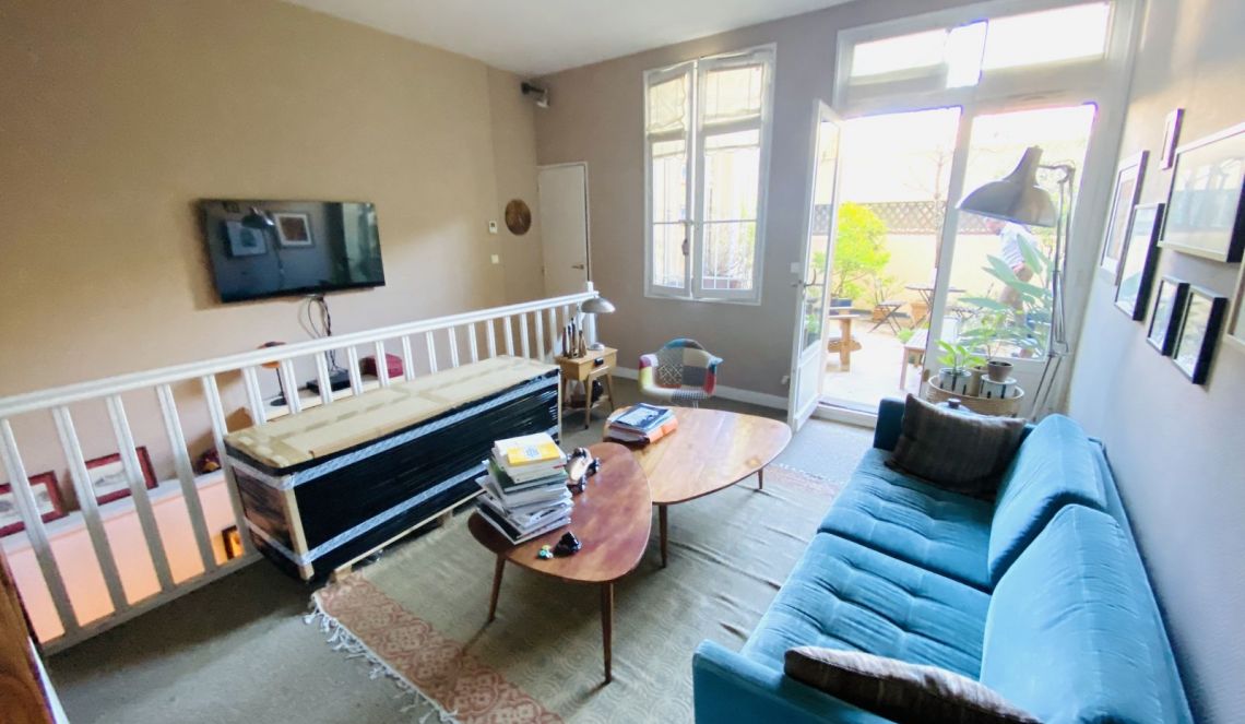 Appartement avec séjour lumineux