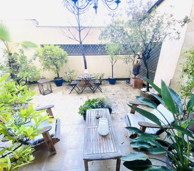 Appartement avec une terrasse