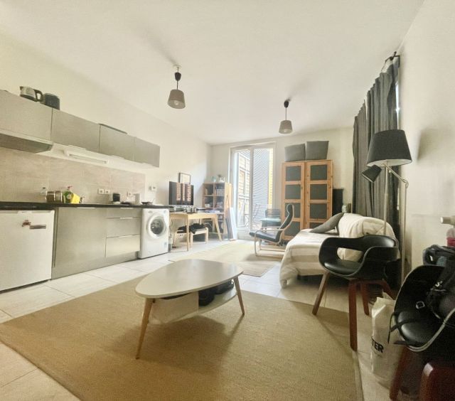 Appartement entièrement meublé 
