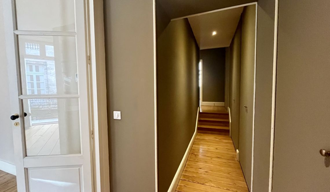 Appartement avec multiples rangements